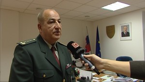 Ako to nespackať: Ruka v sadre a šoférovanie