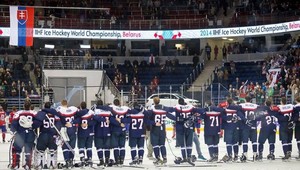 Slovenskí hokejisti by mali hrať o rok na MS v Ostrave