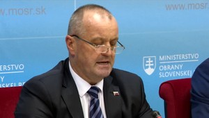 Gajdoš: Do muničných skladov sa nevlámal nikto z vonka
