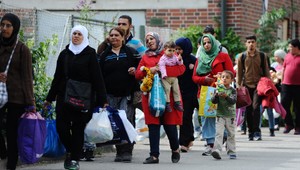 Nemecko pre nápor utečencov dočasne zavedie hraničné kontroly