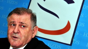 Mečiarovi sa nepáčia bilboardy SMK. Vraj porušujú zákon