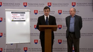 Tri posudky na jeden pozemok. OĽaNO kritizuje železnice pre predražený pozemok