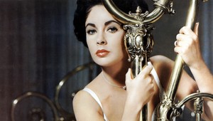 VIDEO: Elizabeth Taylor (†79) zmeškala svoj vlastný pohreb!