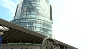 NBS varuje pred úpadkom našej krajiny