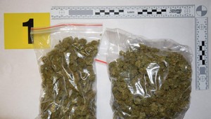 Z výletu v Česku si priniesli drogy. Jeden z mužov už bol pritom raz trestaný