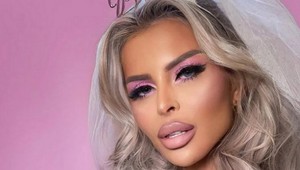 Lela ukázala pred svadbou TO, čo patrí iba jej mužovi. Vyvalila obrovskééé...!!!