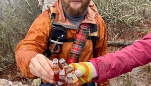 Internetom koluje optická ilúzia, ktorá vám zamotá hlavu: Koľko ľudí vidíte na obrázku?