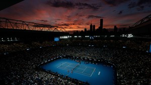 Tenis bez čiarových rozhodcov? Nahradiť ich môžu stroje