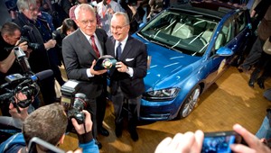 Noblesa v Ženeve. Automobilky sa predháňali