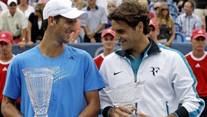 Federer dominoval v Cincinnati, Dementievová zvíťazila v Toronte