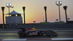 Boj o titul pokračuje na trati voňajúcej novotou