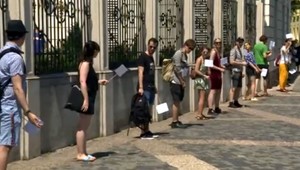 Vyše 120 zástupcov kultúrnych inštitúcií žiada odstúpenie ministerky kultúry. Tvrdia, že je nekompetentná