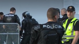 Policajti mu to vrátili! Takto zatkli hrdinu z Tehelného pola