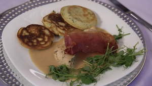 Hlavné jedlo: Keď sa maco stretne s kuracom