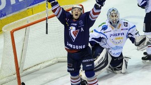 Slovan zničil Martin 10:3, do semifinále postúpili aj Košice