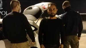 Interpol zadržal na Cypre hľadaného Slováka. Pre závažný podvod mu hrozí 15-ročné väzenie