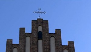 Šokujúci prípad v Poľsku: Biskup prepustil z arcidiecézy dve zamestnankyne kvôli rodine