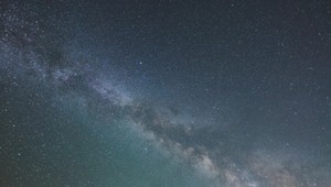 Nemáte plány na večer? V najbližších dňoch opäť zažijeme nebeské divadlo. Pozrite sa, ako vyzerajú Perzeidy