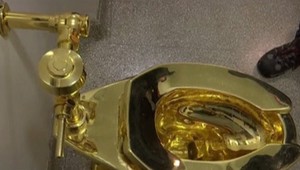 Na tomto 18-karátovom tróne sa každý cíti ako kráľ