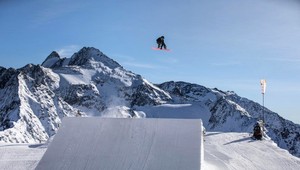 Snowboardista JÓZSA na najvyššom stupienku