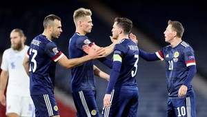 Ďalšia hviezda Premier League bude po vzore Rashforda kŕmiť hladných