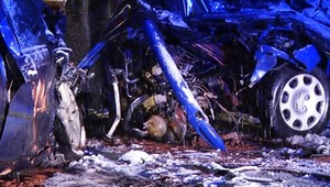 Tragická nehoda pri Dvorníkoch - aj zlé počasie si vzalo tri obete!