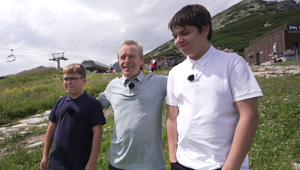 Obetavý dedo Bruno zachránil vnukov pred domovom: Z chlapcov vychováva správnych mužov!