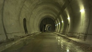 Nazreli sme do tunela Višňové: Pozrite, aké nedostatky po sebe zanechal bývalý zhotoviteľ