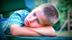 V lese sa ukrývalo 7 malých detí! Utekali za lepším životom?