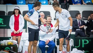 V nedeľu potrebujeme dve víťazstvá. Štvorhra prekvapujúco pre Maďarov