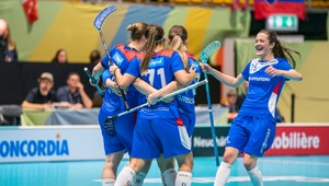 MS vo florbale žien: Slovensko - Lotyšsko 7:5. Pripisujeme si prvú výhru na šampionáte!