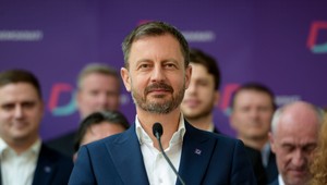 Demokrati predstavili program: Je realizovateľný a spájajúci, presviedča Heger