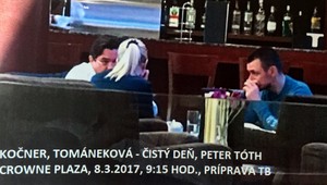 Vtáka poznáte po perí, Tománkovcov po Kočnerovi a Tóthovi
