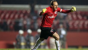 Strelec v rukaviciach! 127. gól v kariére brankára Ceniho