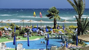 Dovolenky Slovákov. Niektorí pôjdu na Cyprus, iní zostanú doma