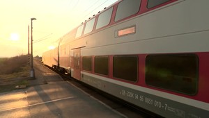 Tragédia na koľajniciach: 49 -ročný muž sa mal pokúsiť prejsť cez koľajnice