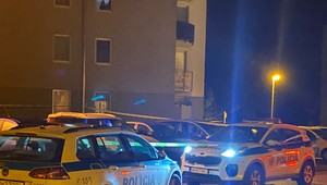 Nočná dráma na sídlisku v Nitre: Polícia našla v byte dobodanú ženu, zadržali jej syna