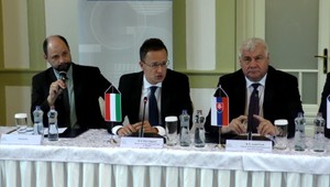 Vysokorýchlostná trať povedie aj cez Slovensko. Ministri dopravy krajín V4 podpísali deklaráciu