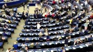 Predraží autá a hrozí aj prepúšťanie: Automobilky desí nová emisná norma