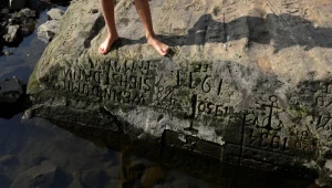 Z koryta nemeckej rieky sa vynorilo desivé varovanie!