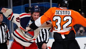 Sestito bitkárom noci! Rukavice zhodil v každej tretine