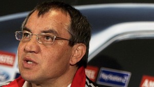 Magath vykázaný a potrestaný