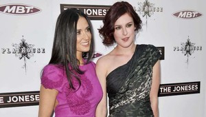 Krása zostáva v slávnych rodinách: Mama s dcérou či sestry?