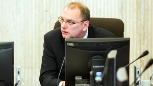 Ministerstvo zdravotníctva by dočasne mohol riadiť ľubomír Vážny