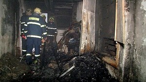 Ak by neukradli železné dvierka z komína, deti vyhadzovať nemuseli