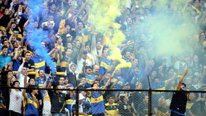 Fanúšik ako 12. hráč. Futbaloví chuligáni to však prehnali