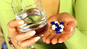 Štvornásobná matka sa predávkovala liekmi na chrípku