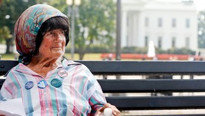 Zomrela žena, ktorá viac ako 30 rokov protestovala pred Bielym domom