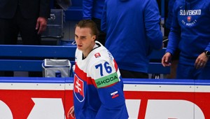 Martin Pospíšil by hral aj so zlomenou rukou, ale lekári v Calgary mu MS neodporučili