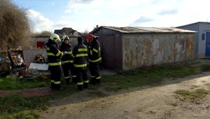 Po mrazivej noci našiel nehybné telo kamaráta. Deň predtým vydával zvláštne zvuky